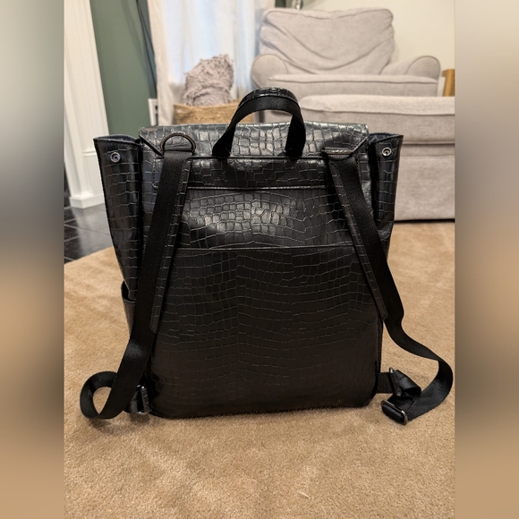 Black Freshly Picked Diaper Bag - Picture 4 of 7